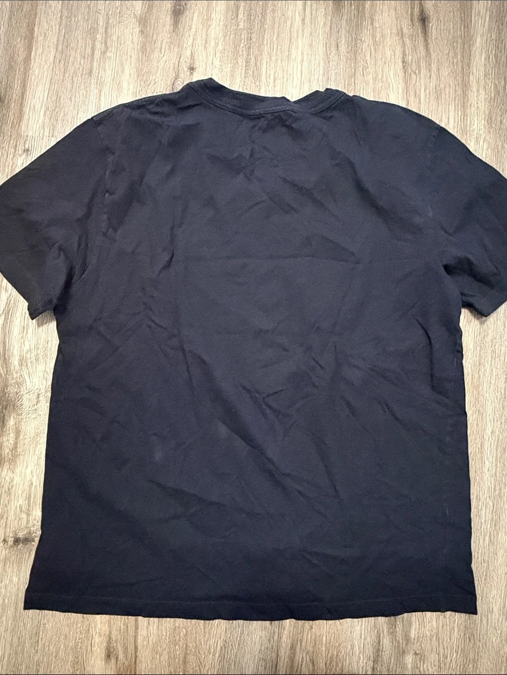 Guess x ASAP Rocky - Black Short-Sleeve Tee with Red Triangle Logo - Picture 3 of 3